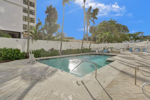 Hotel in Fort Lauderdale, Florida 1 bedroom, 50.91 sq.m. № 977126 - photo 14