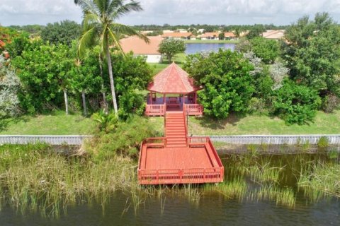 Touwnhouse à vendre à Delray Beach, Floride: 2 chambres, 153.94 m2 № 1229209 - photo 12