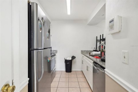 Adosado en venta en Orlando, Florida, 2 dormitorios, 115.2 m2 № 1247939 - foto 11