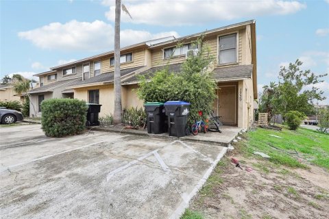 Adosado en venta en Orlando, Florida, 2 dormitorios, 115.2 m2 № 1247939 - foto 1