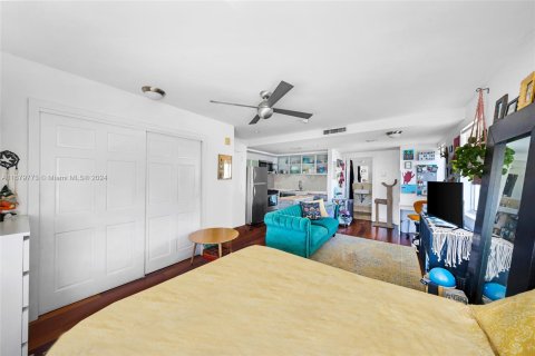 Condominio en venta en Miami Beach, Florida, 39.3 m2 № 1417064 - foto 6