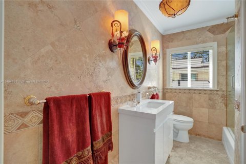 Casa en venta en North Bay Village, Florida, 3 dormitorios, 212.19 m2 № 876291 - foto 18