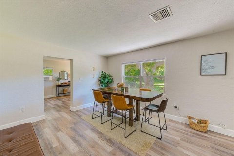 Villa ou maison à vendre à Punta Gorda, Floride: 3 chambres, 147.34 m2 № 1363609 - photo 12