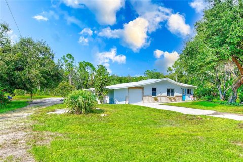 Villa ou maison à vendre à Punta Gorda, Floride: 3 chambres, 147.34 m2 № 1363609 - photo 30