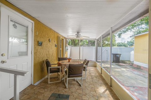 Casa en venta en Tampa, Florida, 4 dormitorios, 158.21 m2 № 1364294 - foto 24