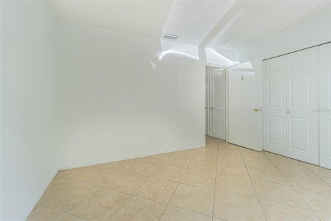 Villa ou maison à vendre à Tampa, Floride: 4 chambres, 158.21 m2 № 1364294 - photo 14