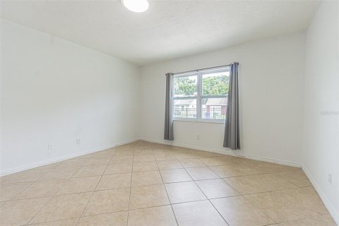 Casa en venta en Tampa, Florida, 4 dormitorios, 158.21 m2 № 1364294 - foto 6