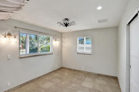 Casa en venta en Deerfield Beach, Florida, 3 dormitorios, 225.75 m2 № 1168508 - foto 10