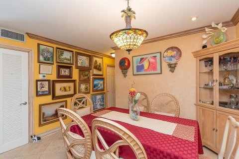 Copropriété à vendre à Boca Raton, Floride: 2 chambres, 90.86 m2 № 1177113 - photo 11