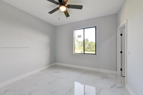 Casa en venta en Lehigh Acres, Florida, 3 dormitorios, 144.65 m2 № 1289226 - foto 20