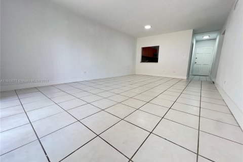 Copropriété à louer à Cutler Bay, Floride: 2 chambres, 99.87 m2 № 1364981 - photo 28