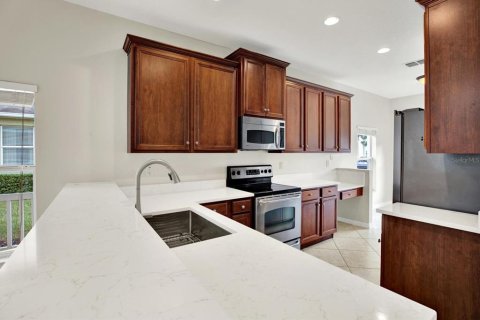 Townhouse in Tampa, Florida 3 bedrooms, 152.08 sq.m. № 1437333 - photo 8