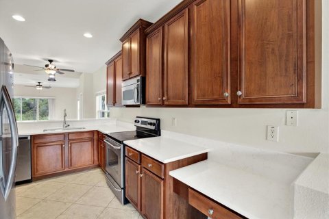 Townhouse in Tampa, Florida 3 bedrooms, 152.08 sq.m. № 1437333 - photo 9