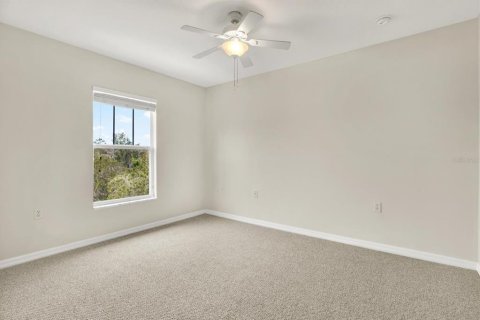 Townhouse in Tampa, Florida 3 bedrooms, 152.08 sq.m. № 1437333 - photo 18