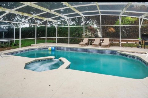 Casa en venta en Davenport, Florida, 5 dormitorios, 220.74 m2 № 1253353 - foto 9