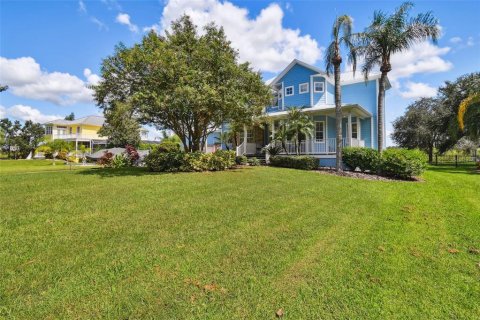 Villa ou maison à vendre à Tampa, Floride: 4 chambres, 335.47 m2 № 1382713 - photo 4