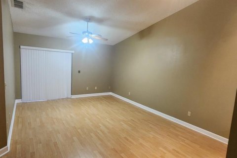 Condo in Winter Park, Florida, 2 bedrooms  № 1382684 - photo 20