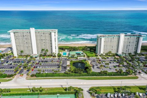 Condominio en venta en Jensen Beach, Florida, 2 dormitorios, 95.04 m2 № 837889 - foto 7