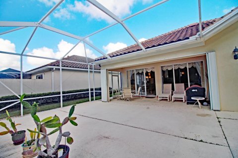 Casa en venta en Hobe Sound, Florida, 3 dormitorios, 187.94 m2 № 1159693 - foto 3