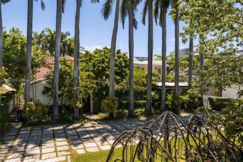 Casa en venta en Miami Beach, Florida, 6 dormitorios, 421.31 m2 № 1320737 - foto 24