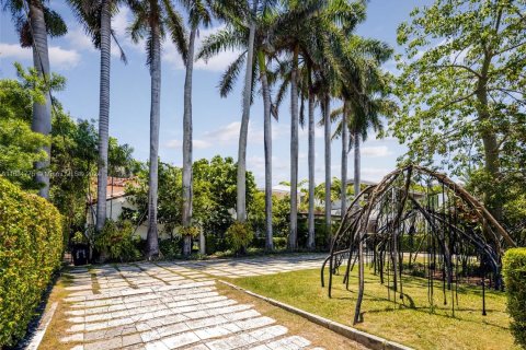 Villa ou maison à vendre à Miami Beach, Floride: 6 chambres, 421.31 m2 № 1320737 - photo 18