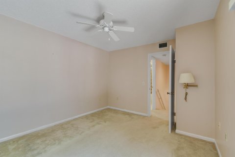 Townhouse in West Palm Beach, Florida 2 bedrooms, 114.83 sq.m. № 1208621 - photo 13