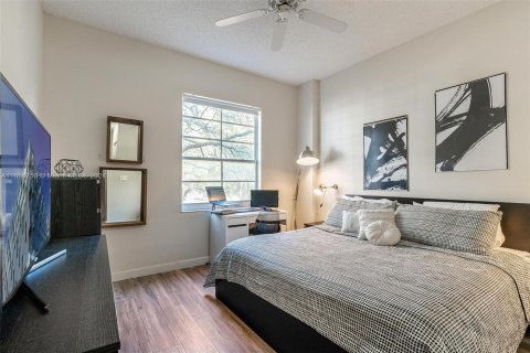 Copropriété à louer à Fort Lauderdale, Floride: 2 chambres, 107.12 m2 № 1364154 - photo 10