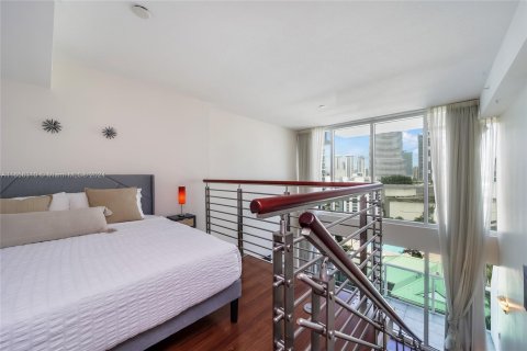 Condominio en venta en Miami, Florida, 1 dormitorio, 88.44 m2 № 1364152 - foto 9