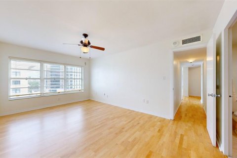 Copropriété à vendre à Tampa, Floride: 3 chambres, 178.37 m2 № 1365062 - photo 30