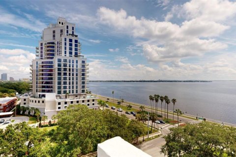 Condominio en venta en Tampa, Florida, 3 dormitorios, 178.37 m2 № 1365062 - foto 11