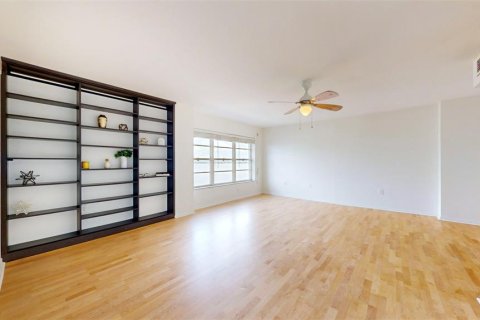 Copropriété à vendre à Tampa, Floride: 3 chambres, 178.37 m2 № 1365062 - photo 21