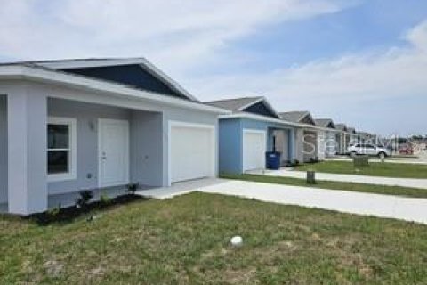 House in Sebring, Florida 3 bedrooms, 123.56 sq.m. № 1322804 - photo 3