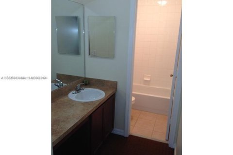 Copropriété à vendre à Lauderhill, Floride: 1 chambre, 78.04 m2 № 1370641 - photo 10