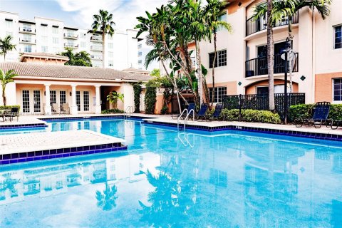 Condo in Fort Lauderdale, Florida, 2 bedrooms  № 1407642 - photo 21