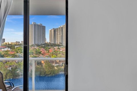 Condominio en venta en Aventura, Florida, 2 dormitorios, 106.28 m2 № 1291931 - foto 23