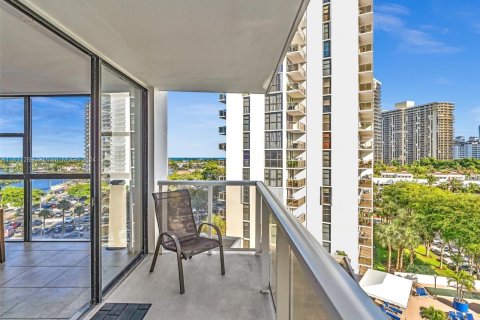 Condominio en venta en Aventura, Florida, 2 dormitorios, 106.28 m2 № 1291931 - foto 8