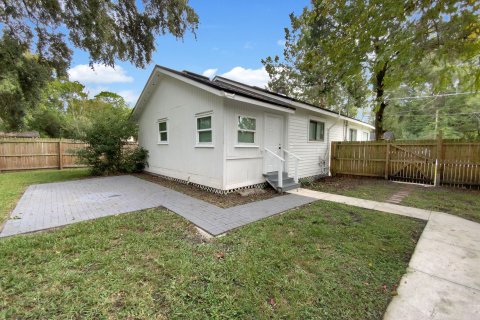 House in Jacksonville, Florida 3 bedrooms, 97.55 sq.m. № 809474 - photo 24