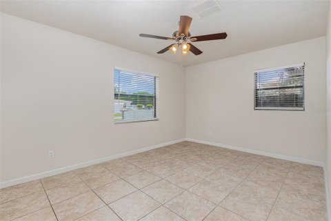 Casa en venta en Orlando, Florida, 3 dormitorios, 127.65 m2 № 1391014 - foto 14