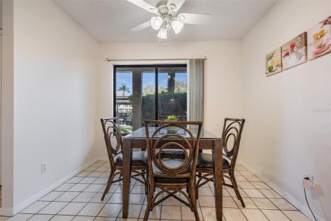 Condominio en venta en Palm Harbor, Florida, 2 dormitorios, 103.12 m2 № 1391065 - foto 8