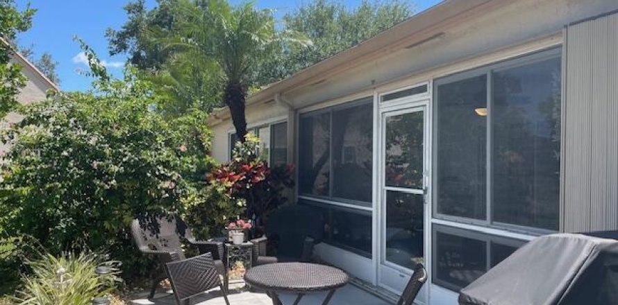 House in Delray Beach, Florida 2 bedrooms, 171.13 sq.m. № 1121224