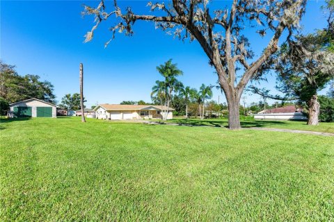 House in Dade City, Florida 3 bedrooms, 159.42 sq.m. № 1412427 - photo 4