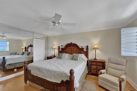 Copropriété à vendre à Hillsboro Beach, Floride: 2 chambres, 125.42 m2 № 1239826 - photo 23