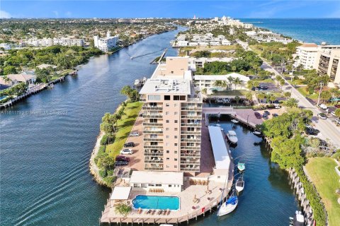 Copropriété à vendre à Hillsboro Beach, Floride: 2 chambres, 125.42 m2 № 1239826 - photo 1