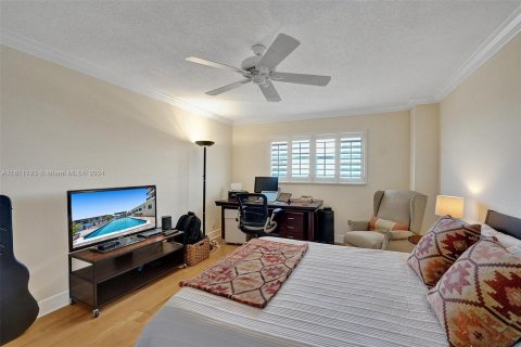 Condo in Hillsboro Beach, Florida, 2 bedrooms  № 1239826 - photo 30