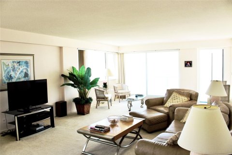 Condominio en venta en Fort Lauderdale, Florida, 2 dormitorios, 155.8 m2 № 1173988 - foto 13