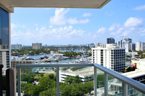 Condo in Fort Lauderdale, Florida, 2 bedrooms  № 1173988 - photo 19