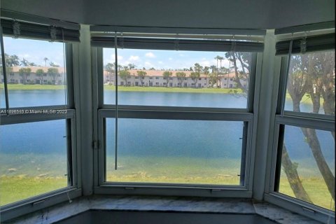 Condominio en venta en Homestead, Florida, 2 dormitorios, 75.72 m2 № 882241 - foto 3