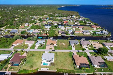 Terreno en venta en Port Charlotte, Florida № 1367815 - foto 6