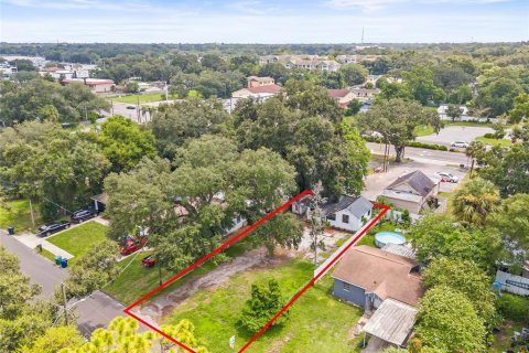 Villa ou maison à vendre à Tampa, Floride: 2 chambres, 57.04 m2 № 1315359 - photo 4