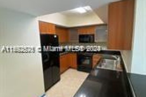 Condo in Sunny Isles Beach, Florida, 2 bedrooms  № 1206637 - photo 5